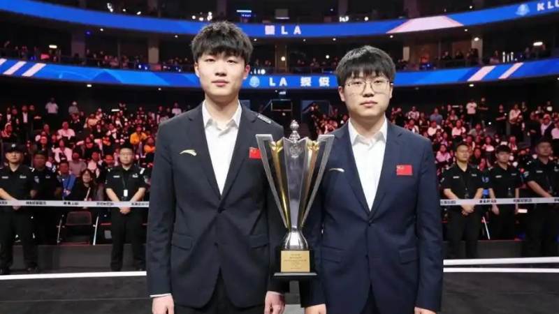 LPL出征S16战队名单怎么查？名额归属与名单确认逻辑
